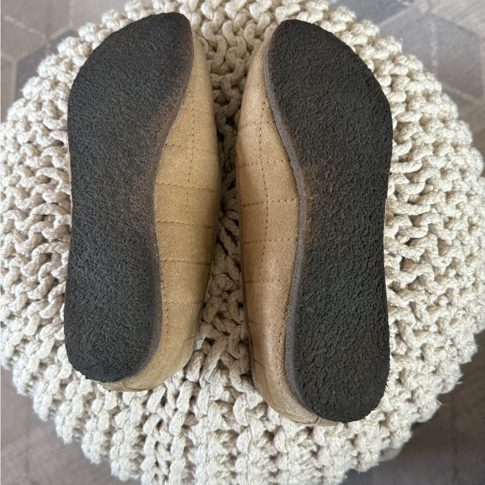 Tory Burch Cowley Slipper Deep Split Suede Shoes, size 9 US, used, no box